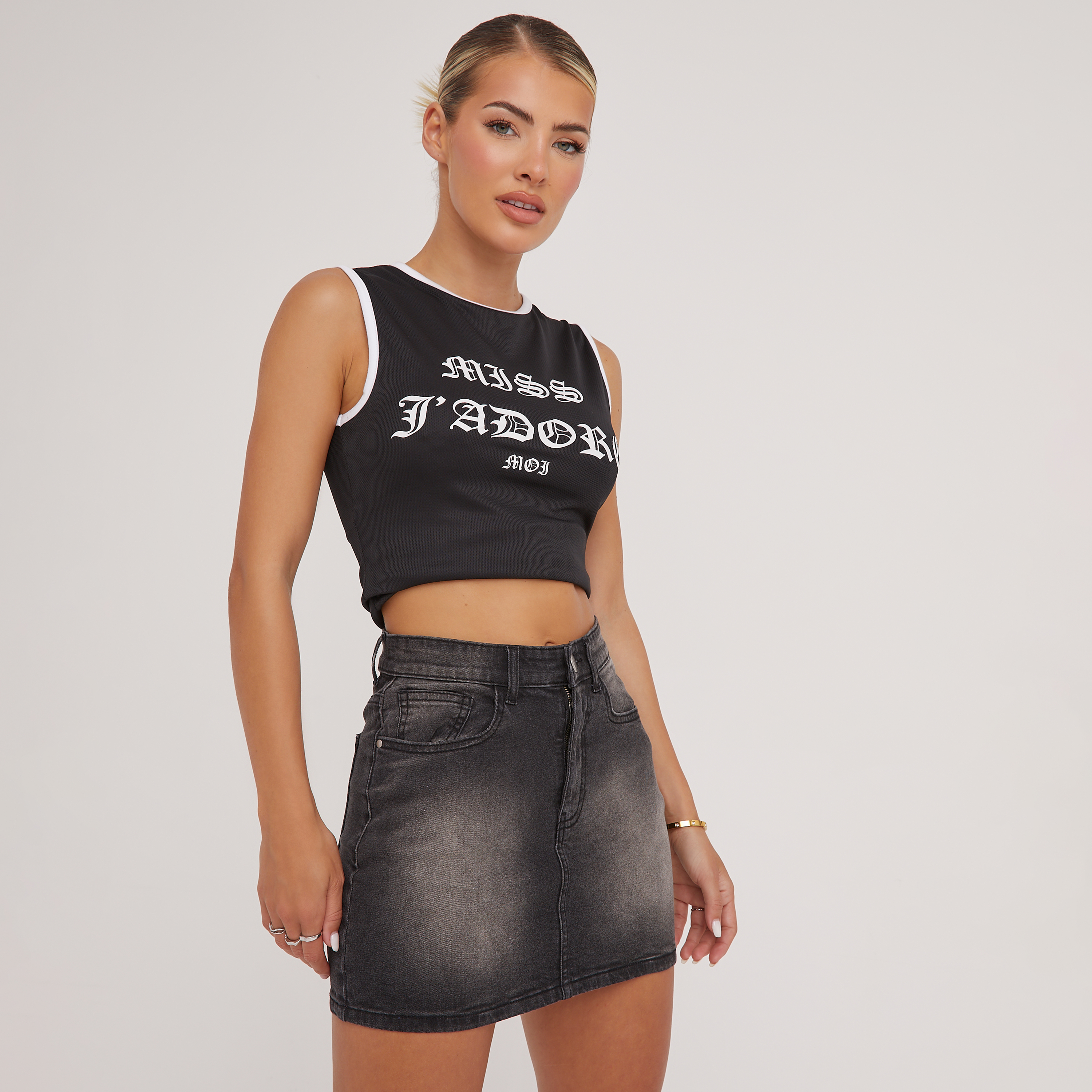 High waist denim skirt