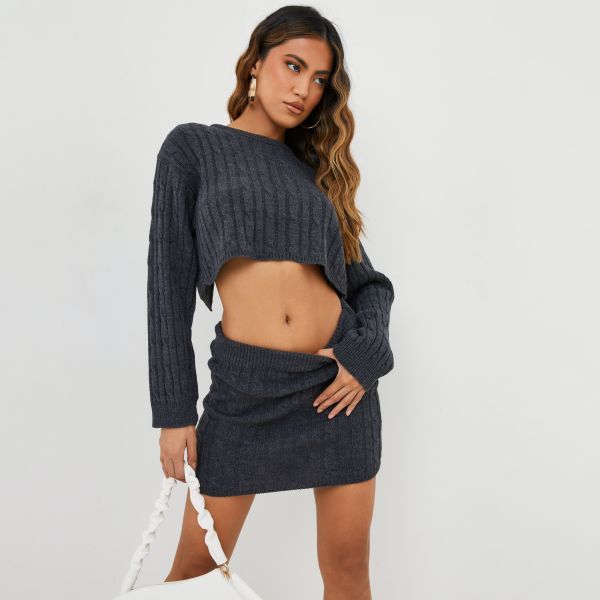 Long Sleeve Split Back Detail Cropped Jumper In Charcoal Cable Knit, Women’s Size UK Large L