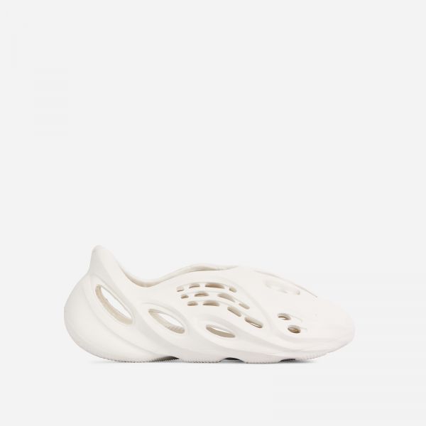 Super-Bass Cut Out Detail Slip On In Off White Rubber, Women’s Size UK 7