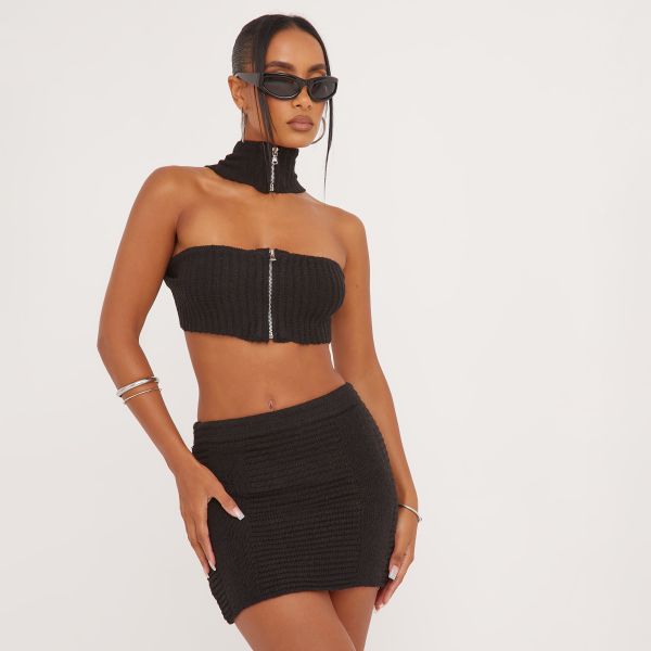 Bandeau Zip Detail Crop Top With Choker And Mini Bodycon Skirt Co-Ord Set In Black Knit, Women’s Size UK Large L