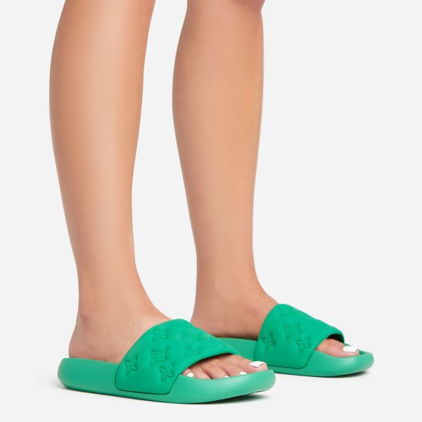 Lowkey-Famous Embossed Detail Flat Sandal Slider In Green Rubber, Women’s Size UK 5