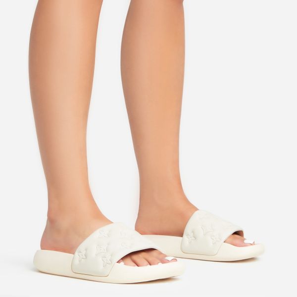 Lowkey-Famous Embossed Detail Flat Sandal Slider In Cream Rubber, Women’s Size UK 6