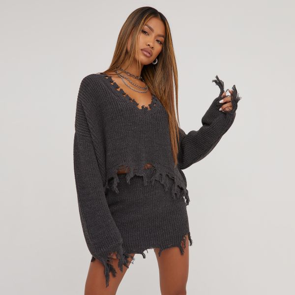 Long Sleeve V Neck Distressed Detail Oversized Jumper In Charcoal Knit, Women’s Size UK Small S
