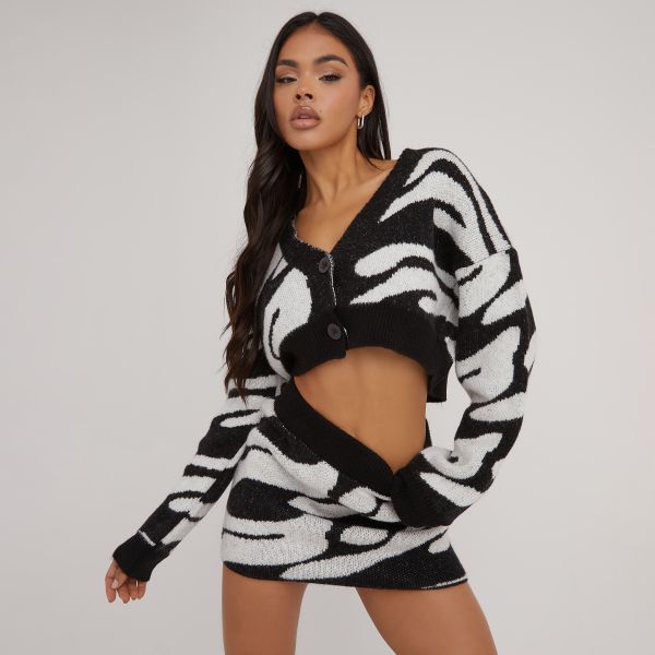 Oversized Button Front Cropped Cardigan In Mono Zebra Print Knit, Women’s Size UK Small S