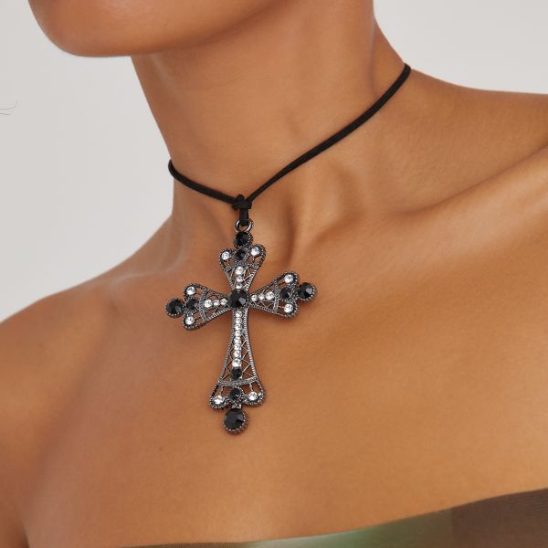 Tie Detail Crucifix Necklace In Black