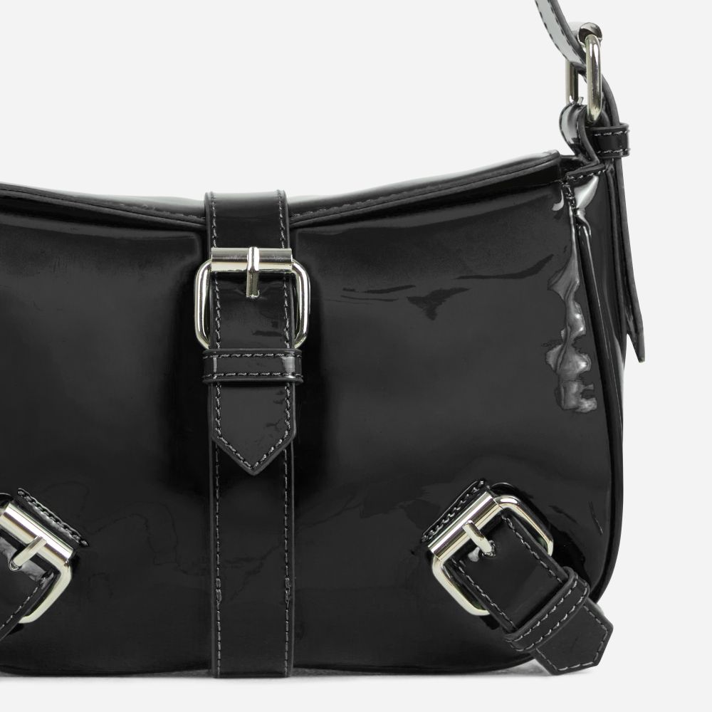 Uplifting Buckle Detail Shoulder Bag In Black Patent