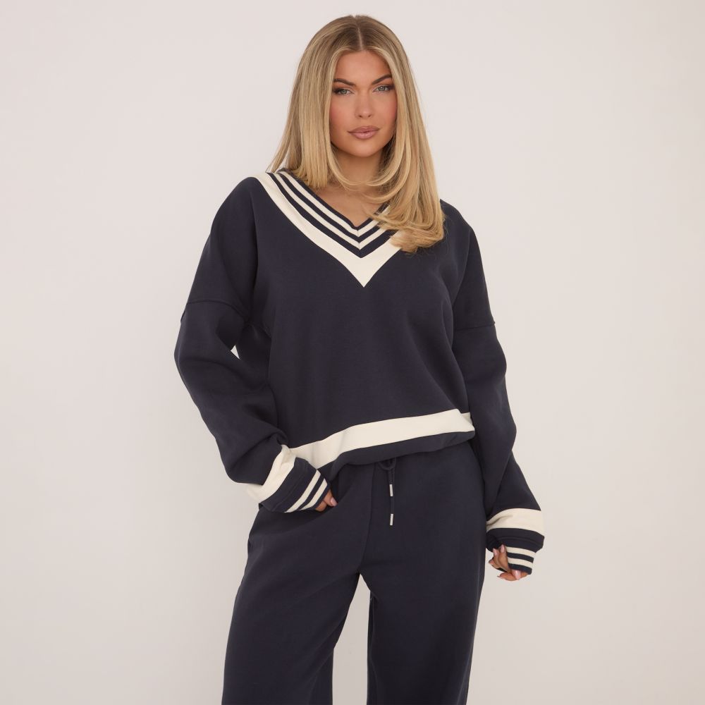 V-neck Contrast Stripe Knitted Beach Sweater Pullover