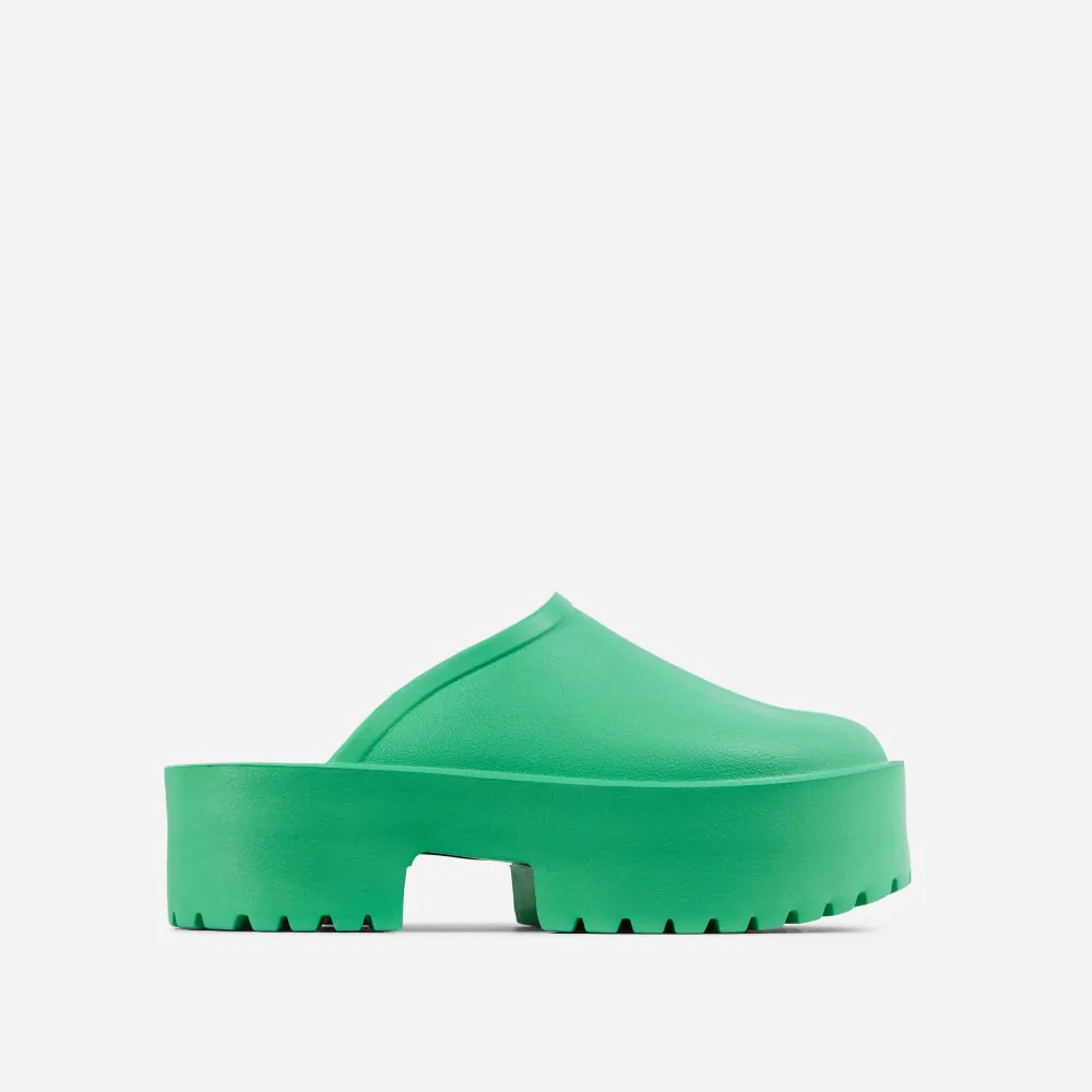 CASTRO CLEATED SOLE CLOSED TOE PLATFORM FLAT MULE IN GREEN RUBBER