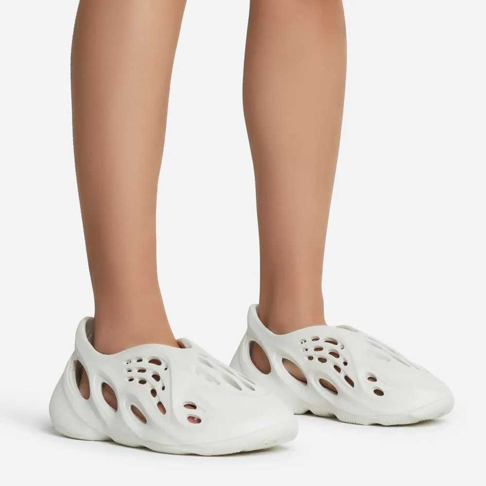Super-Bass Cut Out Detail Slip On In Off White Rubber | EGO